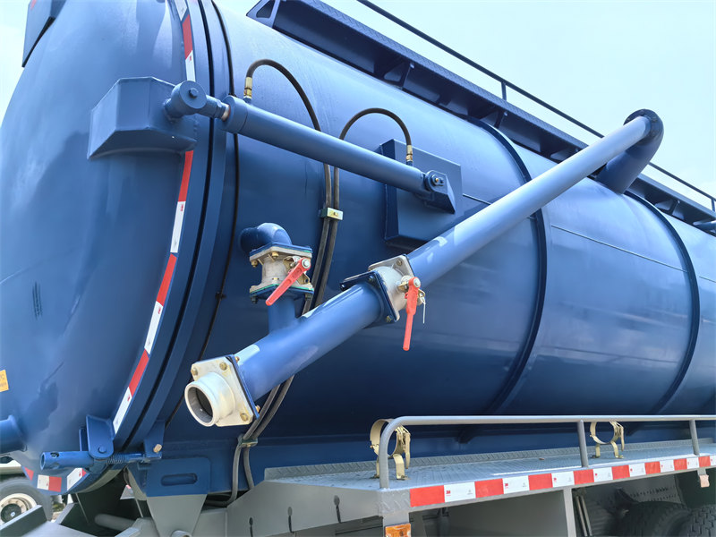 HOWO 6×4 sewage tank truck